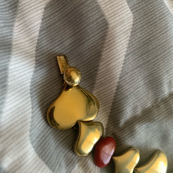 Louis Vuitton motif heart bracelet - Picture 4 of 9